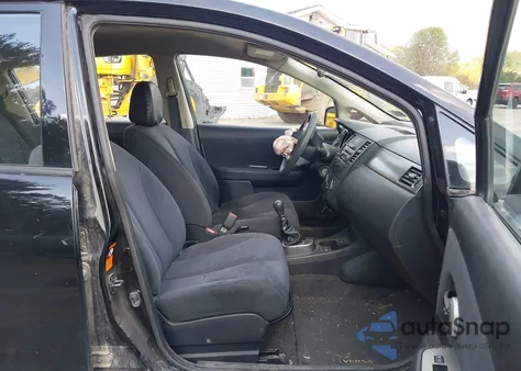 2008 Nissan Versa 1.8S из США, поврежденный, VIN 3N1BC13E38L375492